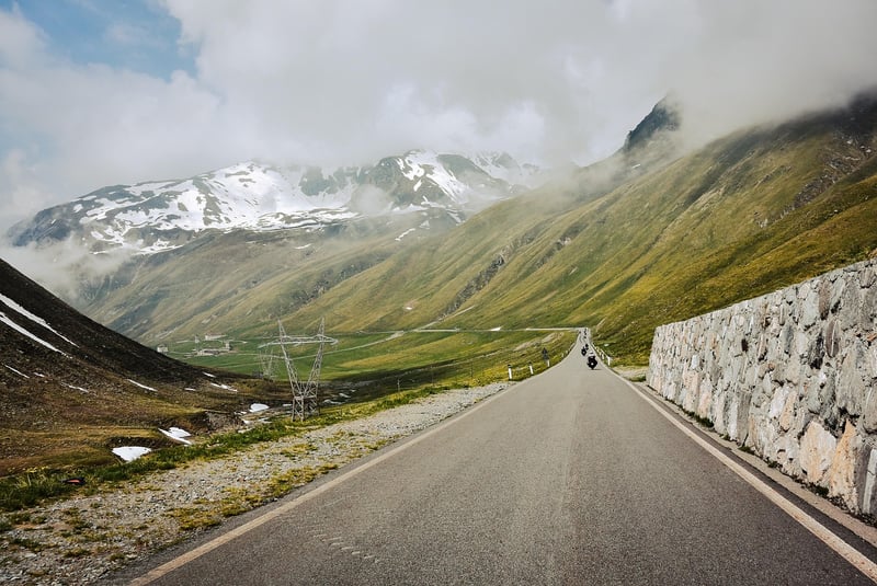 Adventure Road